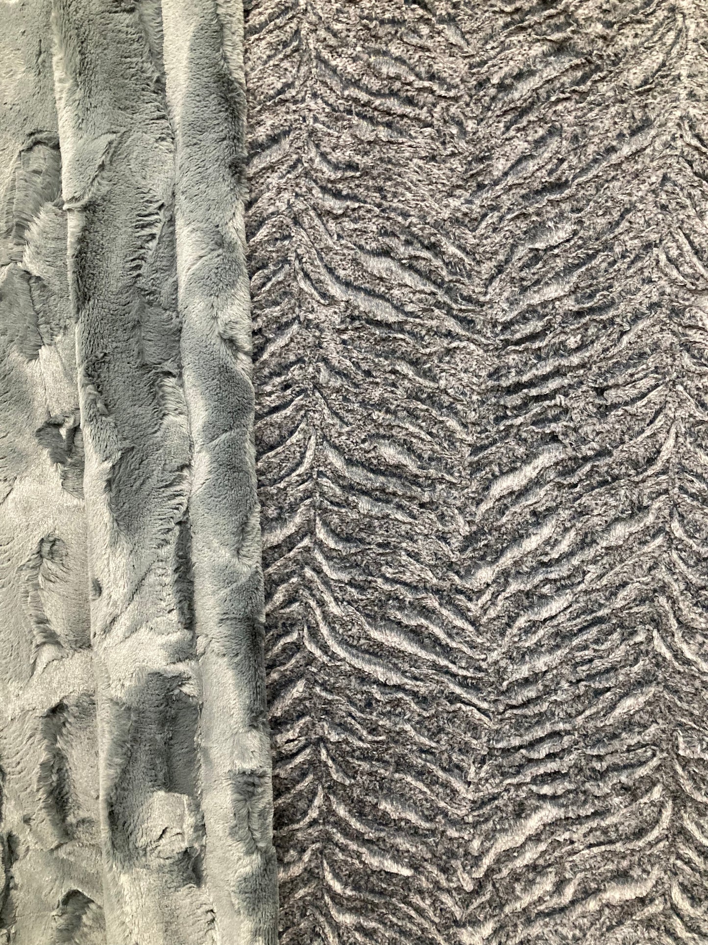 Licorice Heathered Zebra with Iron Hide Blanket