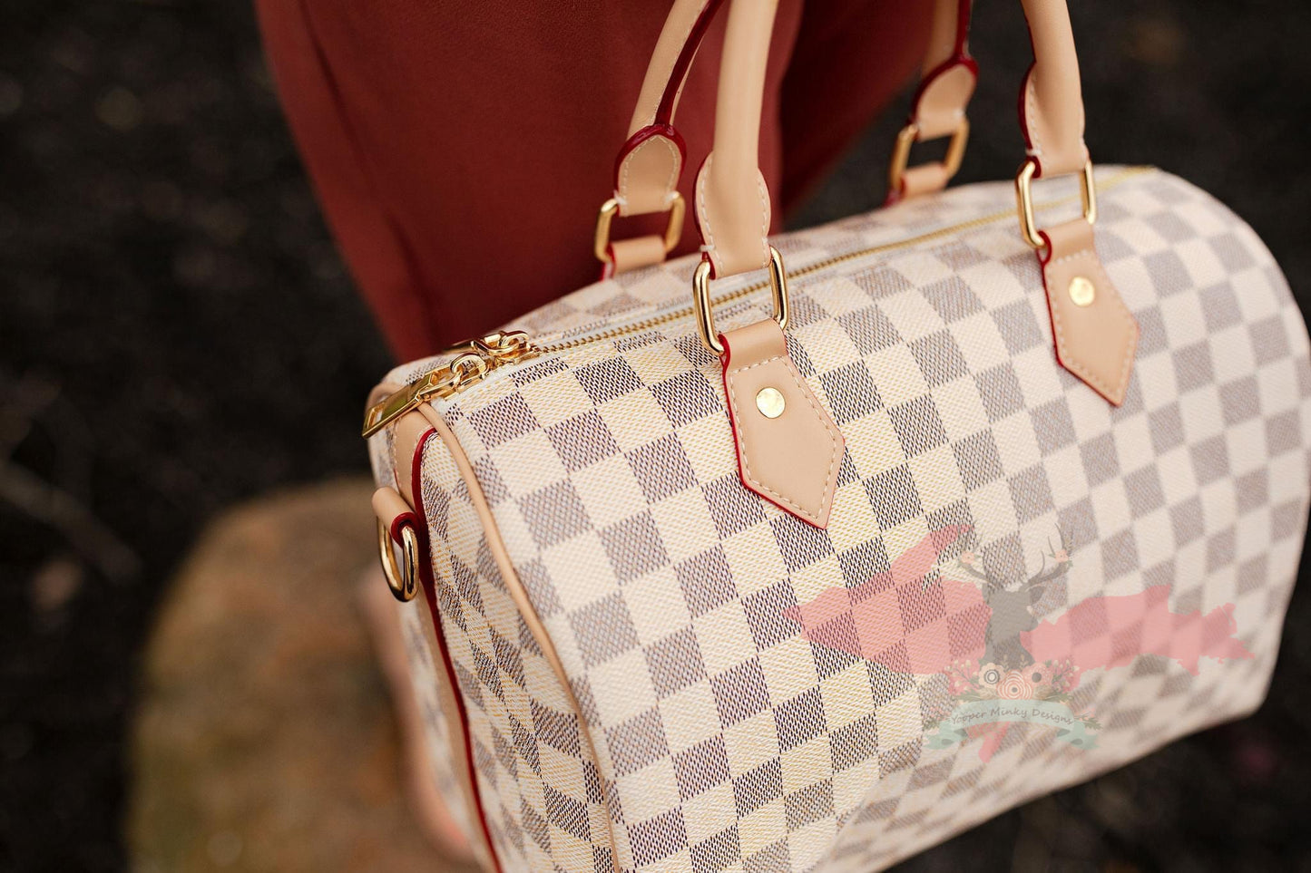 Zoey Zippy Bag - Light Check