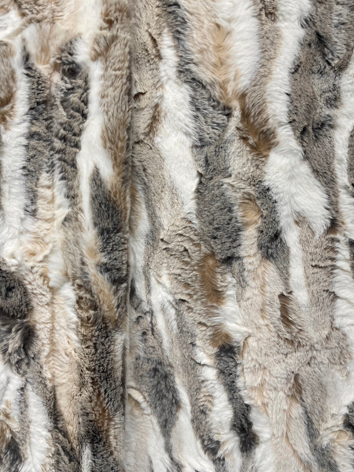 Adult XL Pewter Frosted Himalayan Luxe