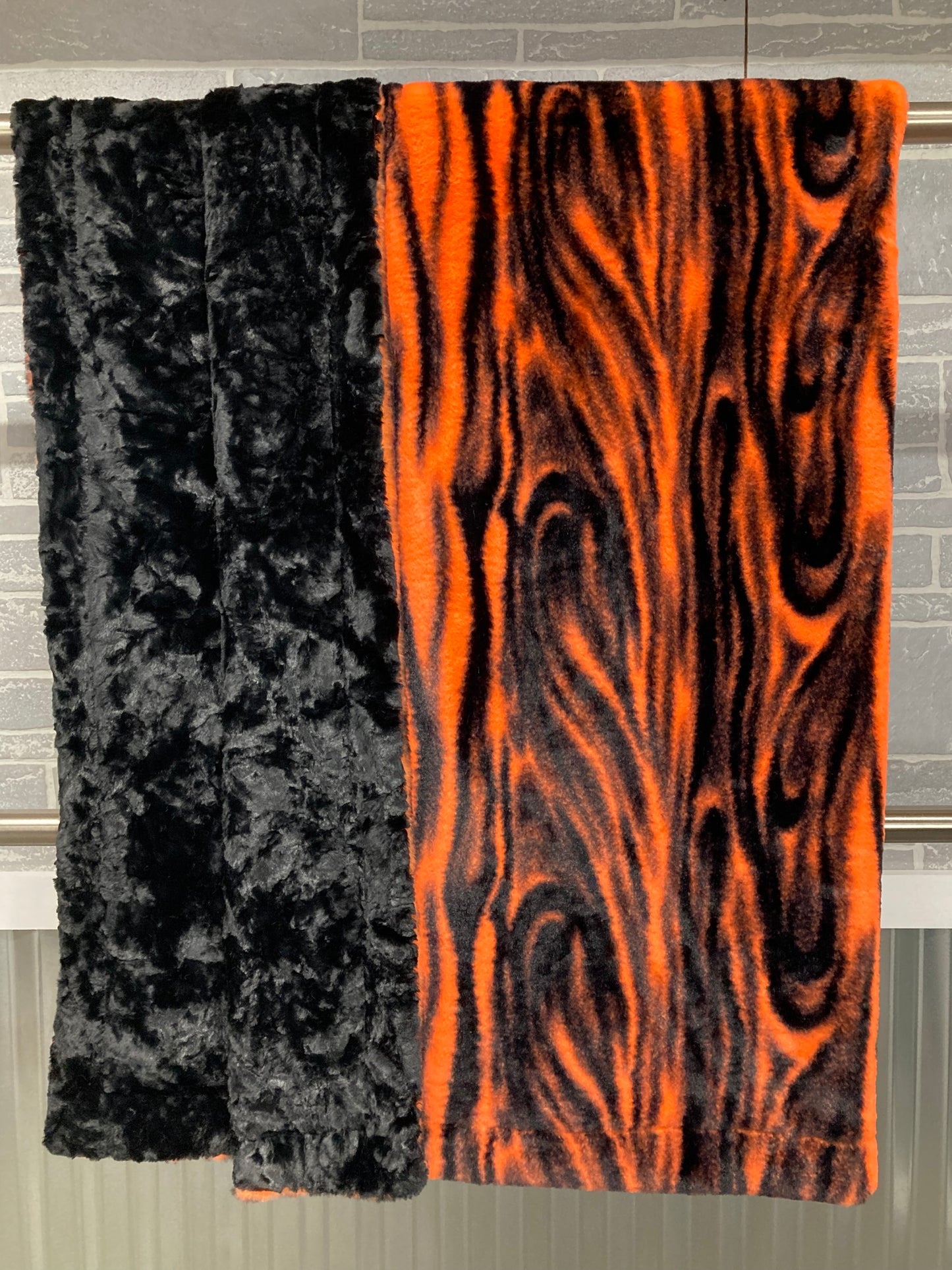 Blaze Orange Milky Way Seal with Black Marble