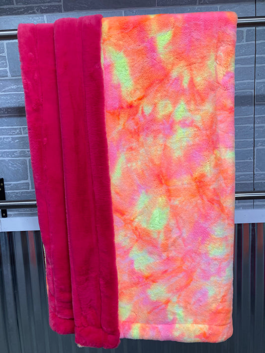 Neon Highlighter Cosmic Seal with Bright Rose Koala